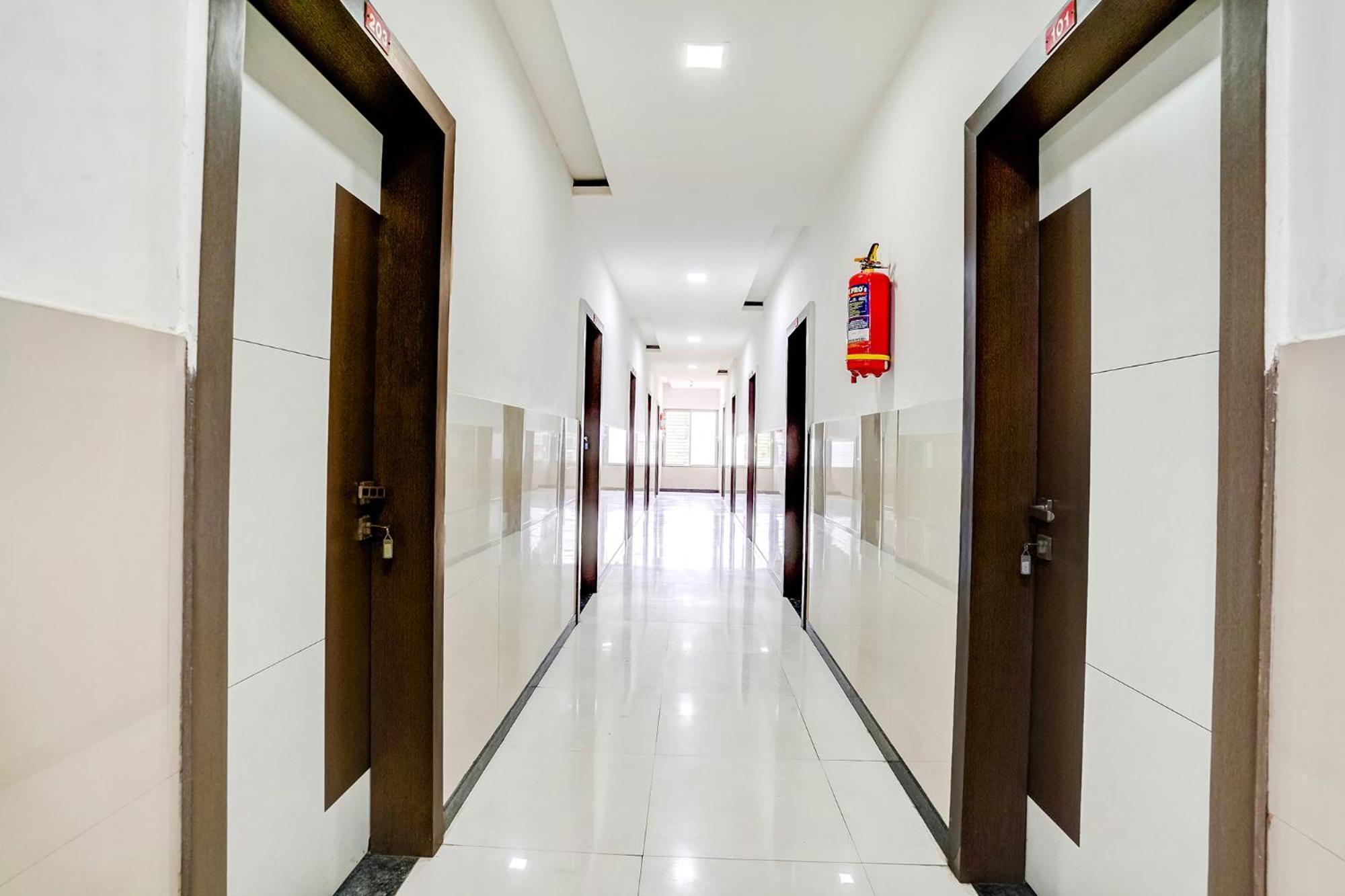 Fabexpress Sai Lodging - Nashik Railway Station Deolāli Zewnętrze zdjęcie